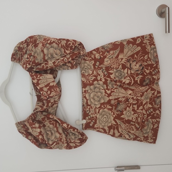 Rumer The Label Neve High Rise Mini Skirt Large Rust Floral - Picture 4 of 9